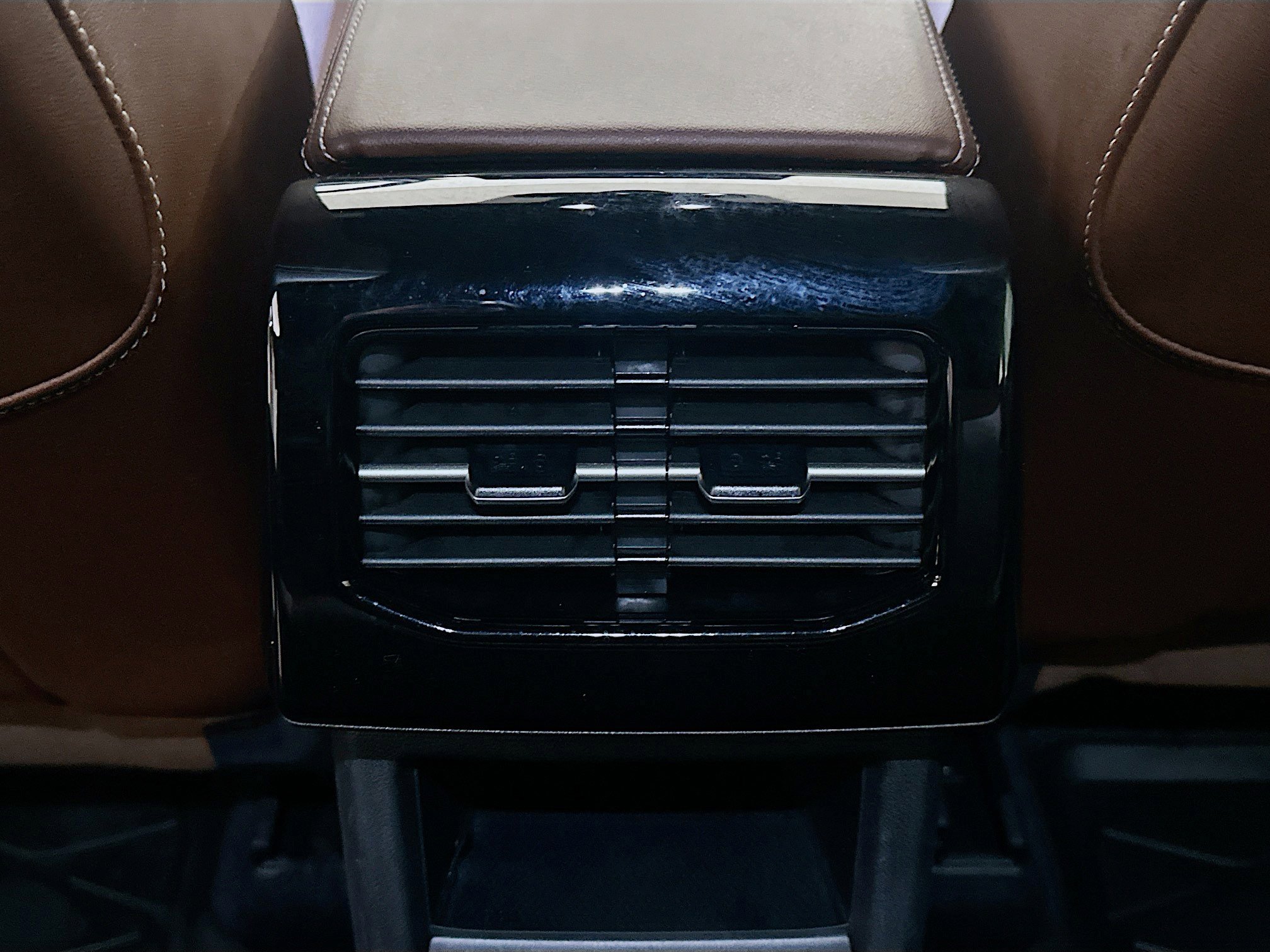 Used 2023 Volkswagen ID.4 Pro image 27