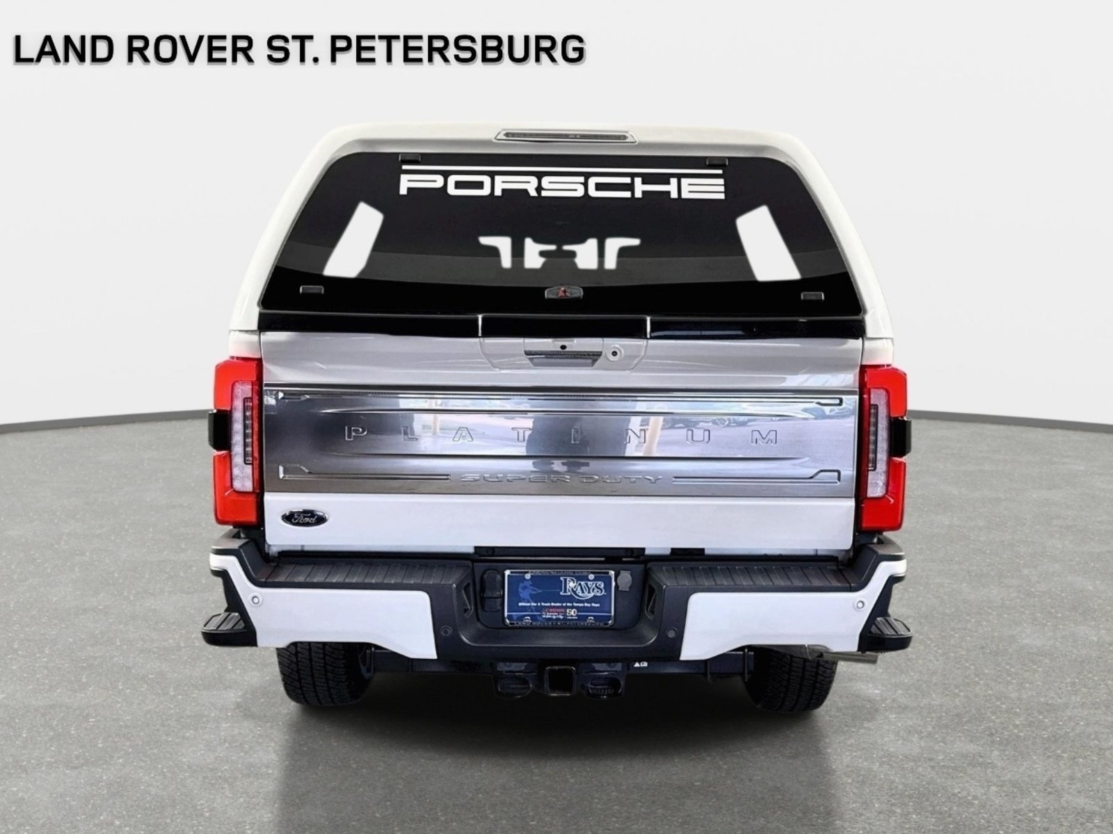 Used 2024 Ford F350 Platinum w/ FX4 Off-Road Package AWD/4WD image 7