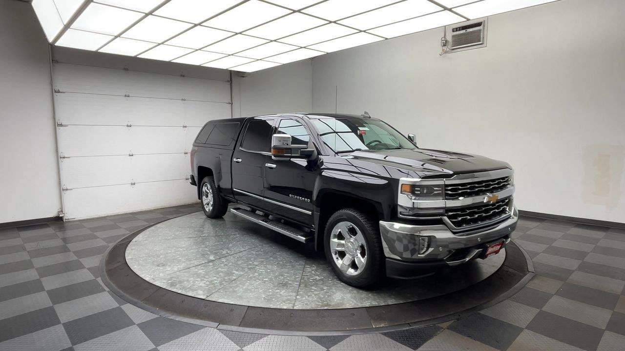 Used 2017 Chevrolet Silverado 1500 LTZ w/ LTZ Plus Package AWD/4WD image 35