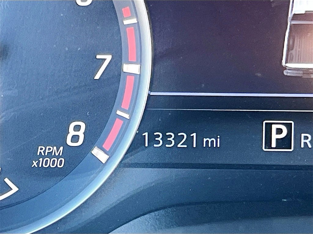 Used 2024 Nissan Titan Platinum Reserve w/ Moonroof Package image 12