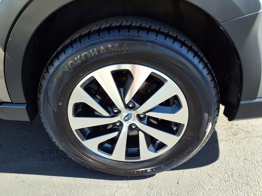 Used 2023 Subaru Outback Premium image 15