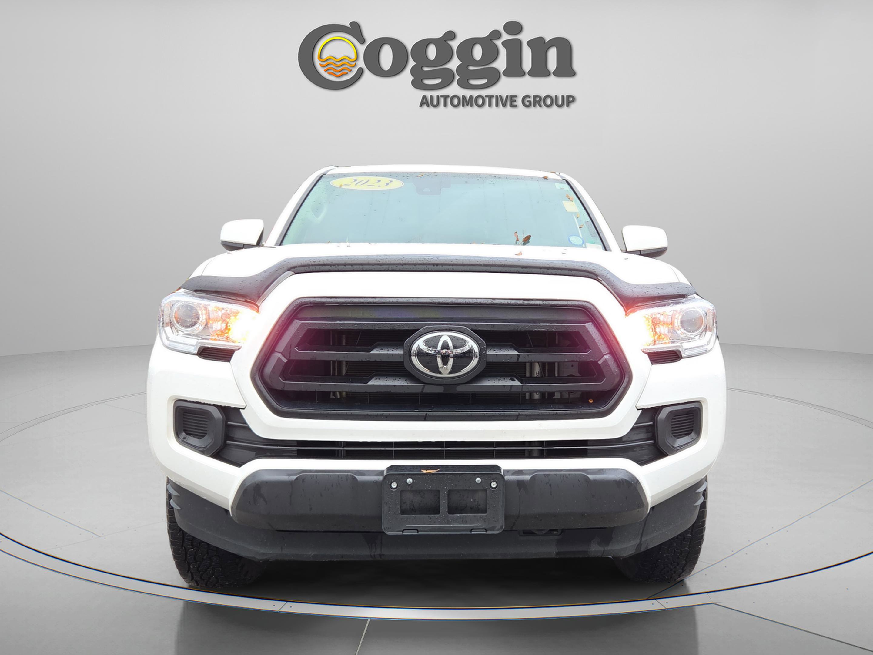 Used 2023 Toyota Tacoma SR image 9