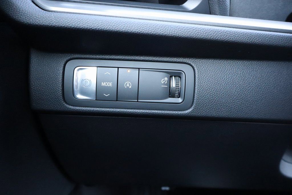 New 2026 Chevrolet Traverse LT w/ Driver Confidence Package image 20