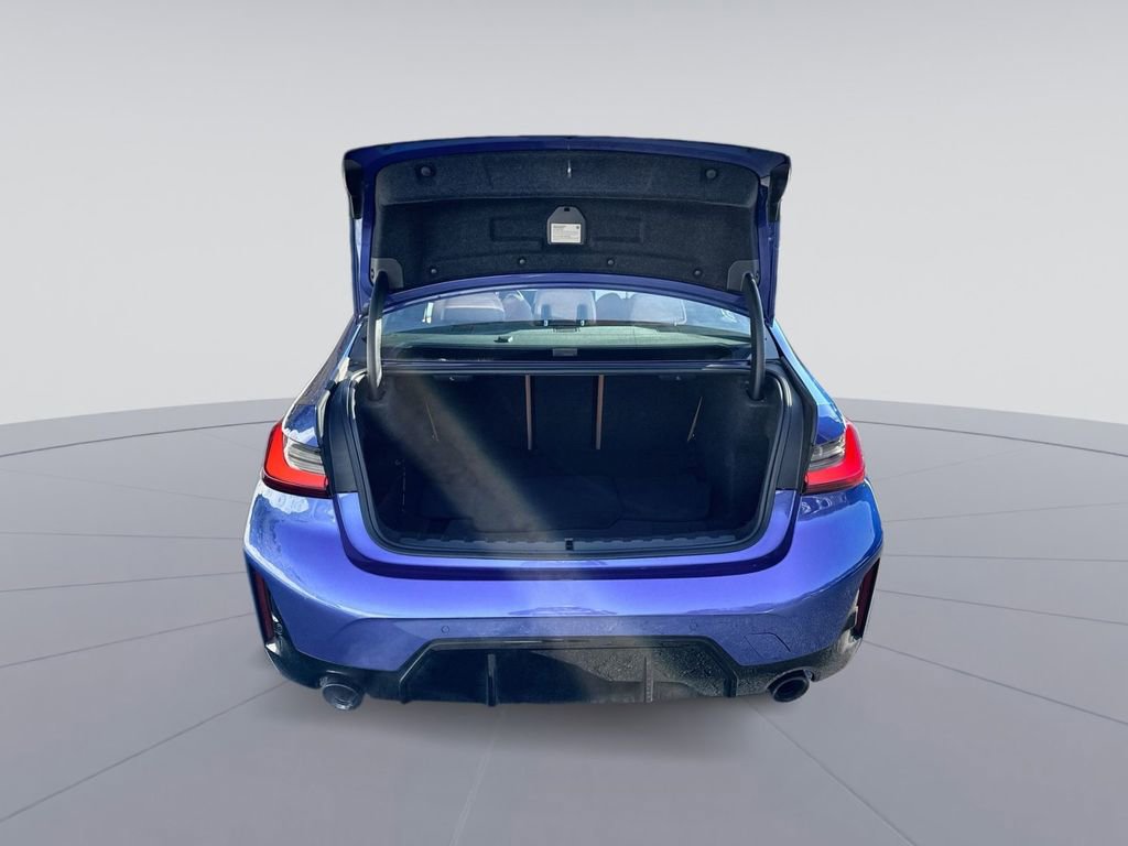 Used 2023 BMW 330i xDrive Sedan w/ M Sport Package image 31