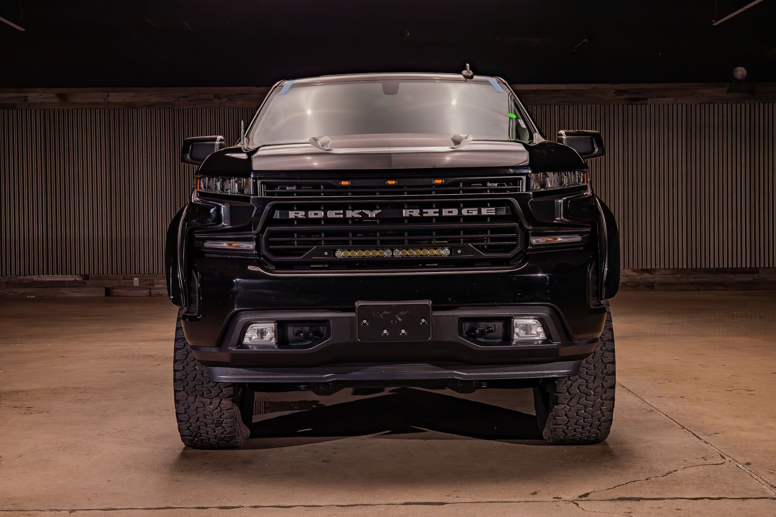 Used 2021 Chevrolet Silverado 1500 RST w/ Convenience Package II AWD/4WD image 2