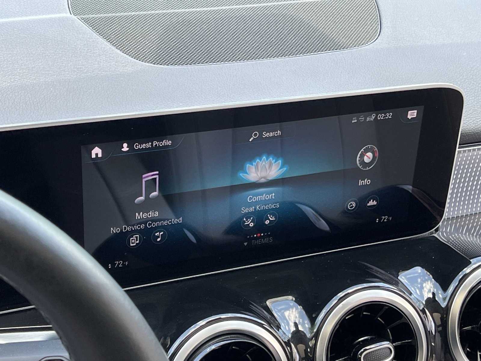 Certified 2021 Mercedes-Benz GLB 250 4MATIC image 18