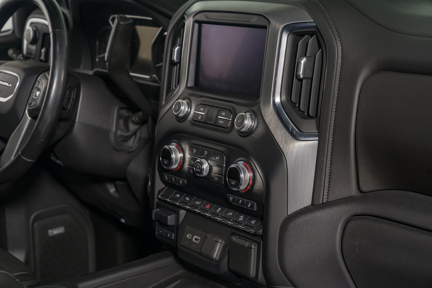 Used 2022 GMC Sierra 1500 Denali w/ Denali Reserve Package AWD/4WD image 29