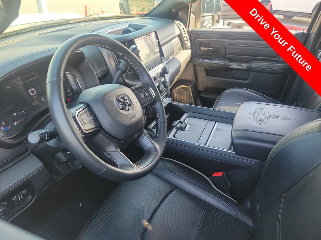 Used 2023 RAM 2500 Limited w/ Night Edition AWD/4WD image 3