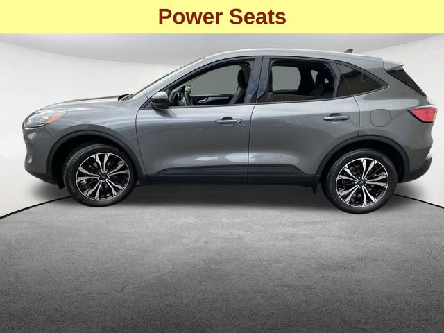 Certified 2021 Ford Escape SE w/ SE Sport Appearance Package image 9