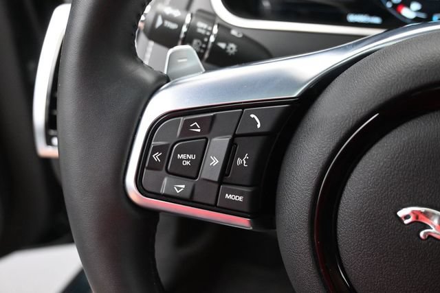 Used 2023 Jaguar F-TYPE R-Dynamic AWD/4WD image 31