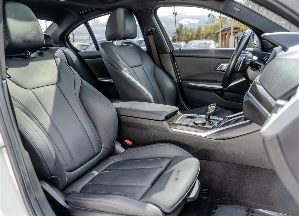 Used 2020 BMW 330i Sedan image 32
