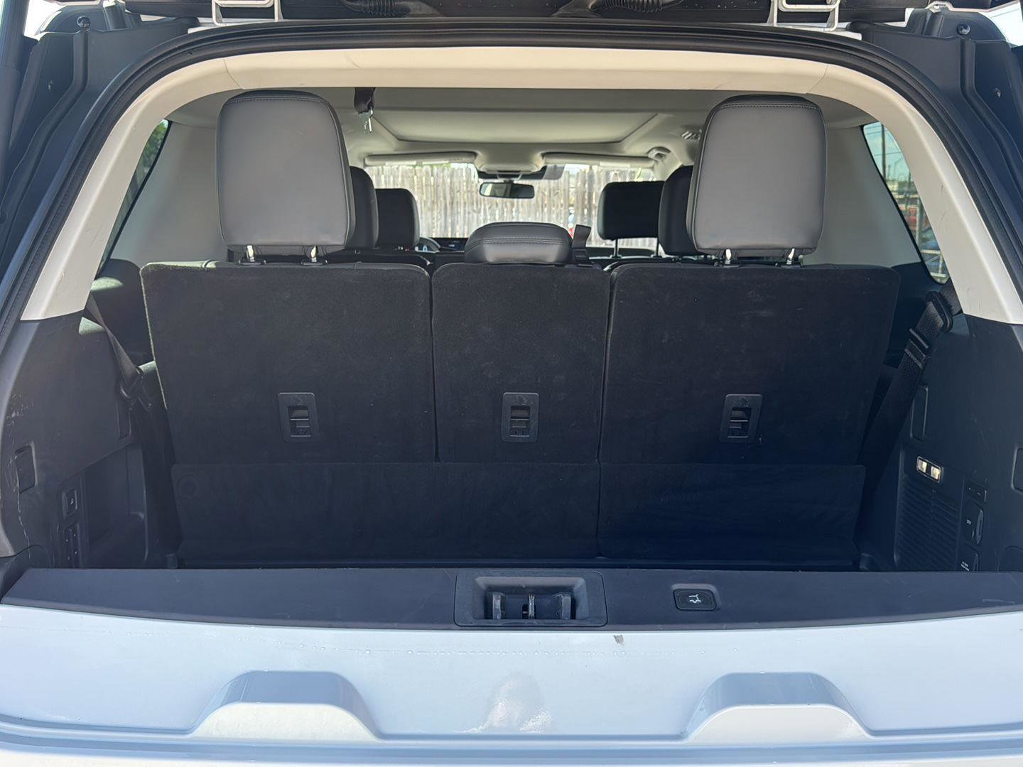 Used 2025 Ford Expedition Active image 30