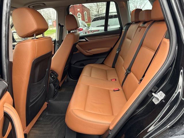 Used 2017 BMW X3 xDrive28i image 9