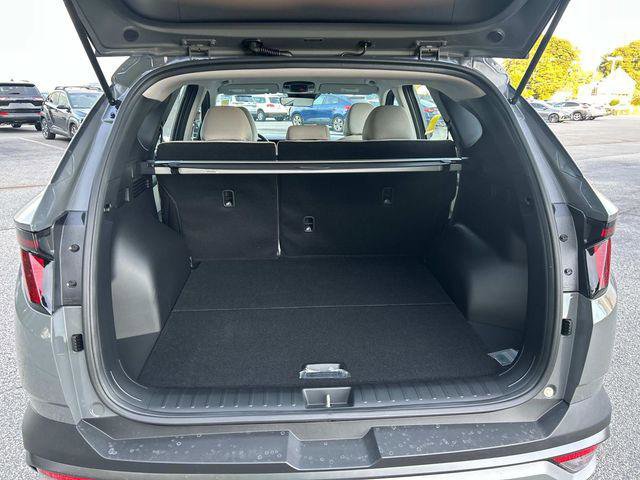 New 2026 Hyundai Tucson SE image 4