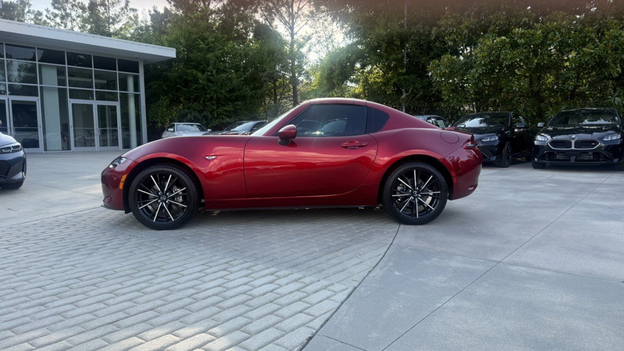 Used 2025 MAZDA MX-5 Miata RF Grand Touring RWD image 3