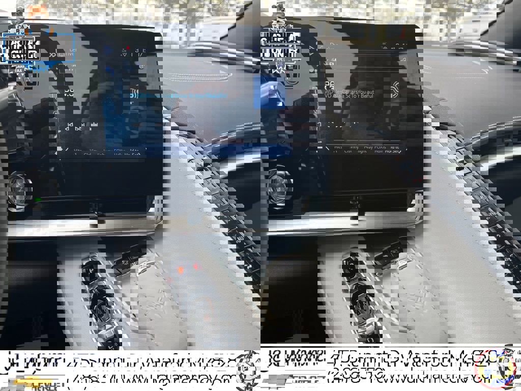 Used 2024 Chevrolet Corvette Z06 image 16