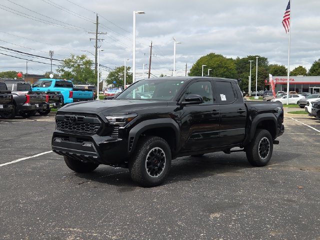 New 2026 Toyota Tacoma TRD Off-Road AWD/4WD image 2