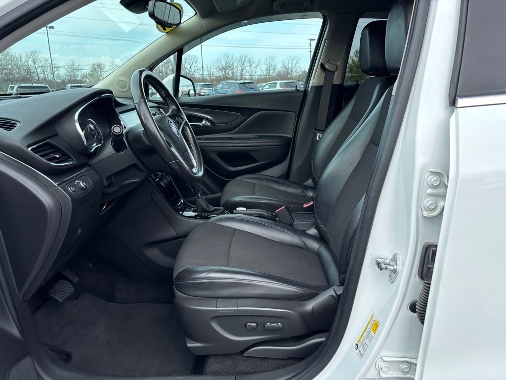 Used 2019 Buick Encore Preferred image 15