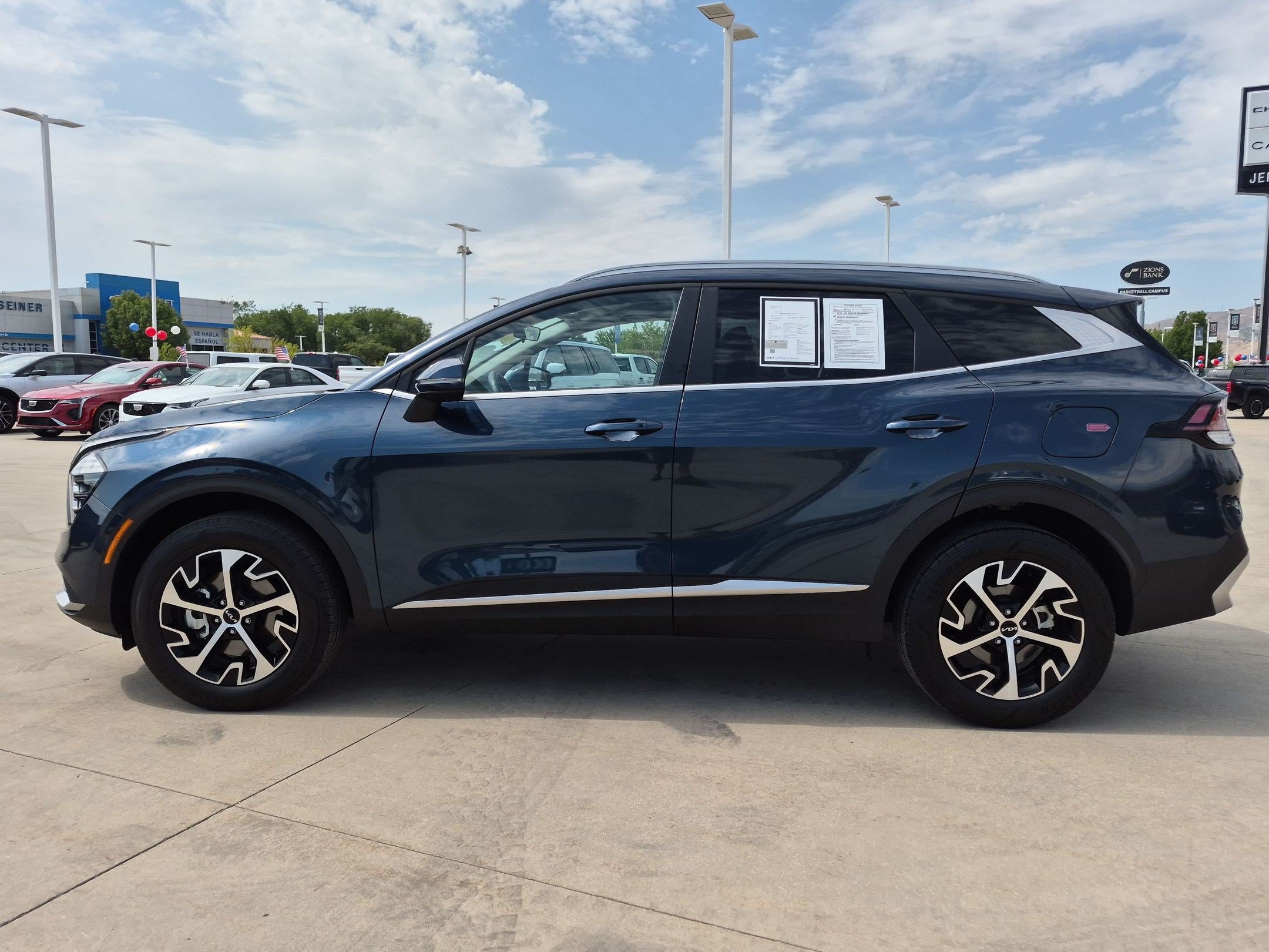 Certified 2024 Kia Sportage EX AWD/4WD image 2