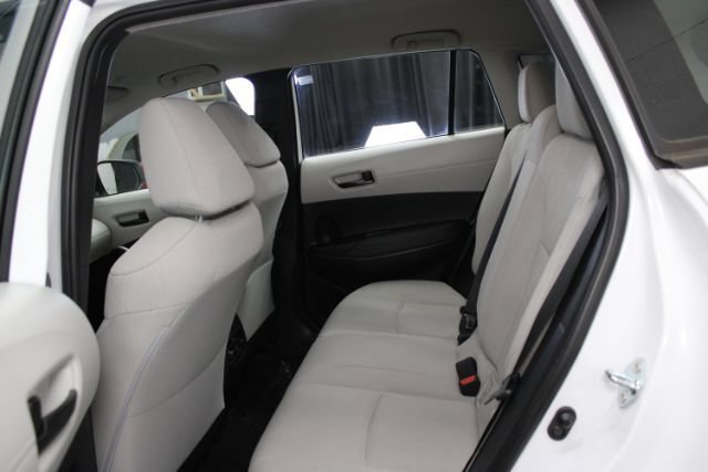 Used 2023 Toyota Corolla Cross L FWD image 19