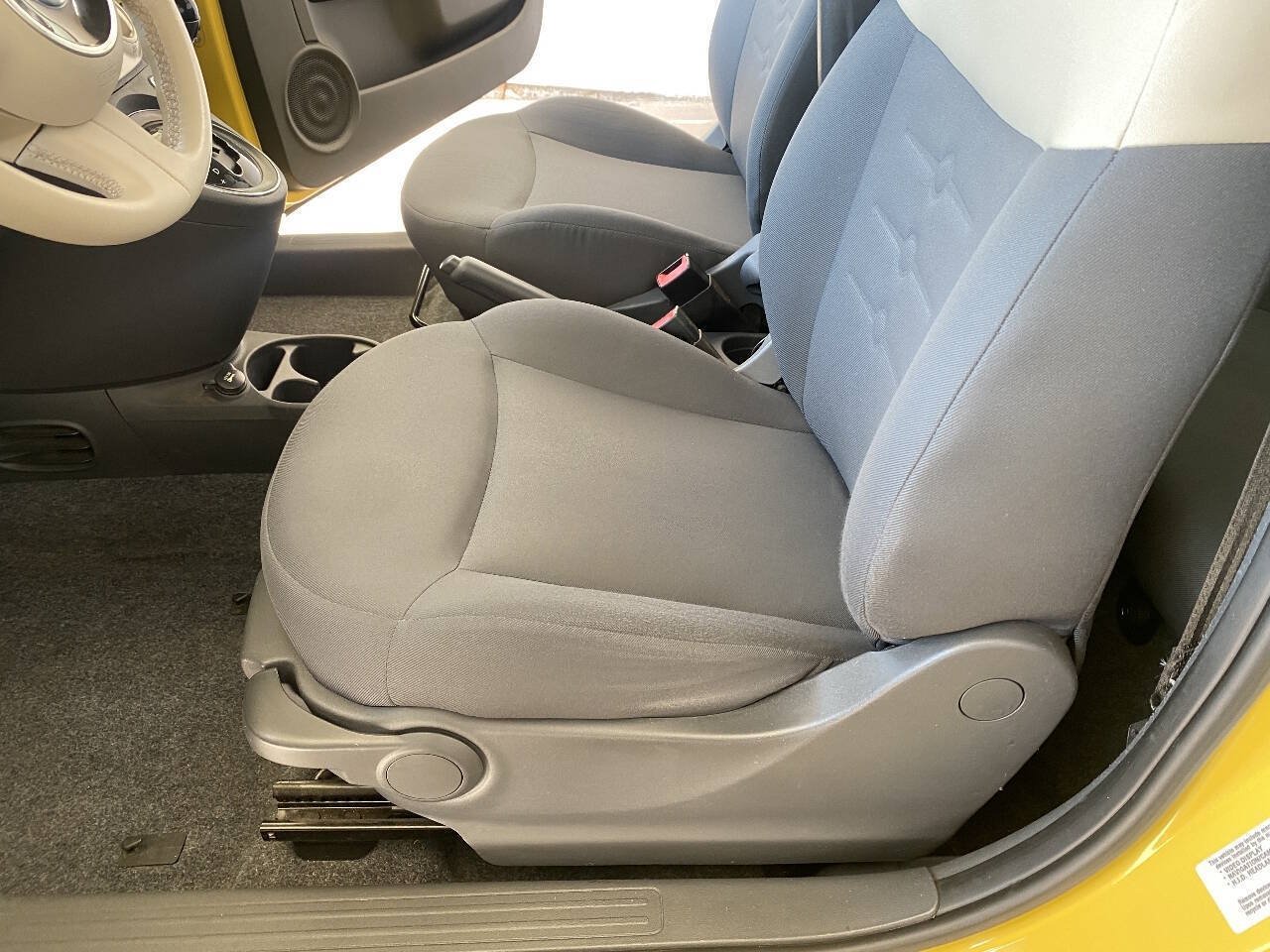 Used 2013 FIAT 500 Pop FWD image 22