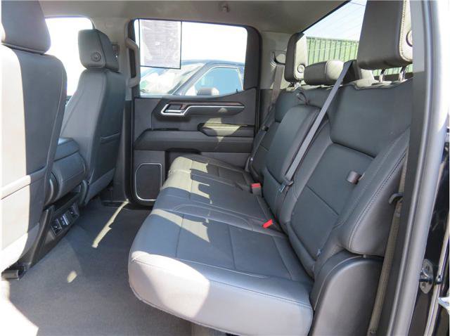 Used 2025 GMC Sierra 1500 SLT AWD/4WD image 5