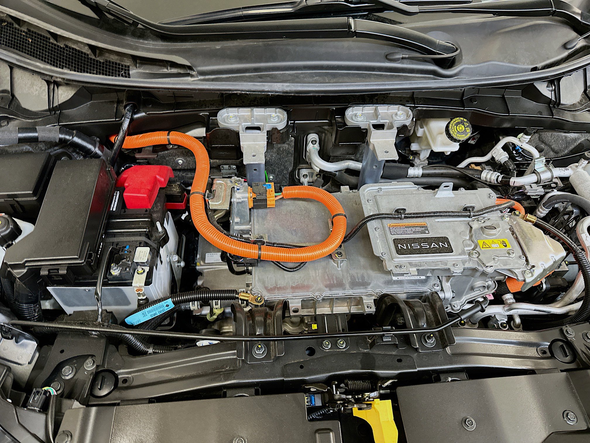 Used 2024 Nissan Ariya AWD image 34