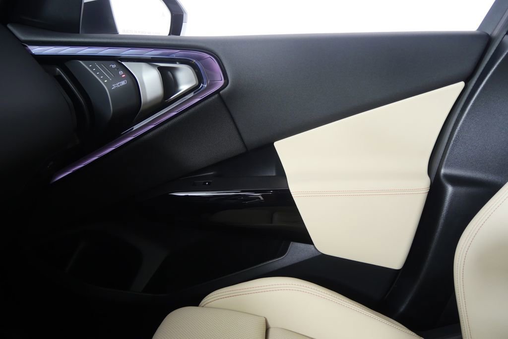 Used 2026 BMW X3 xDrive30 w/ Convenience Package image 22