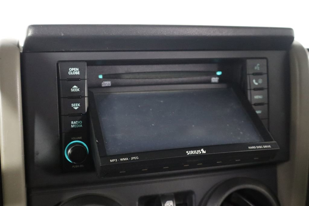 Used 2008 Jeep Wrangler Unlimited Rubicon w/ PWR Convenience Group image 27