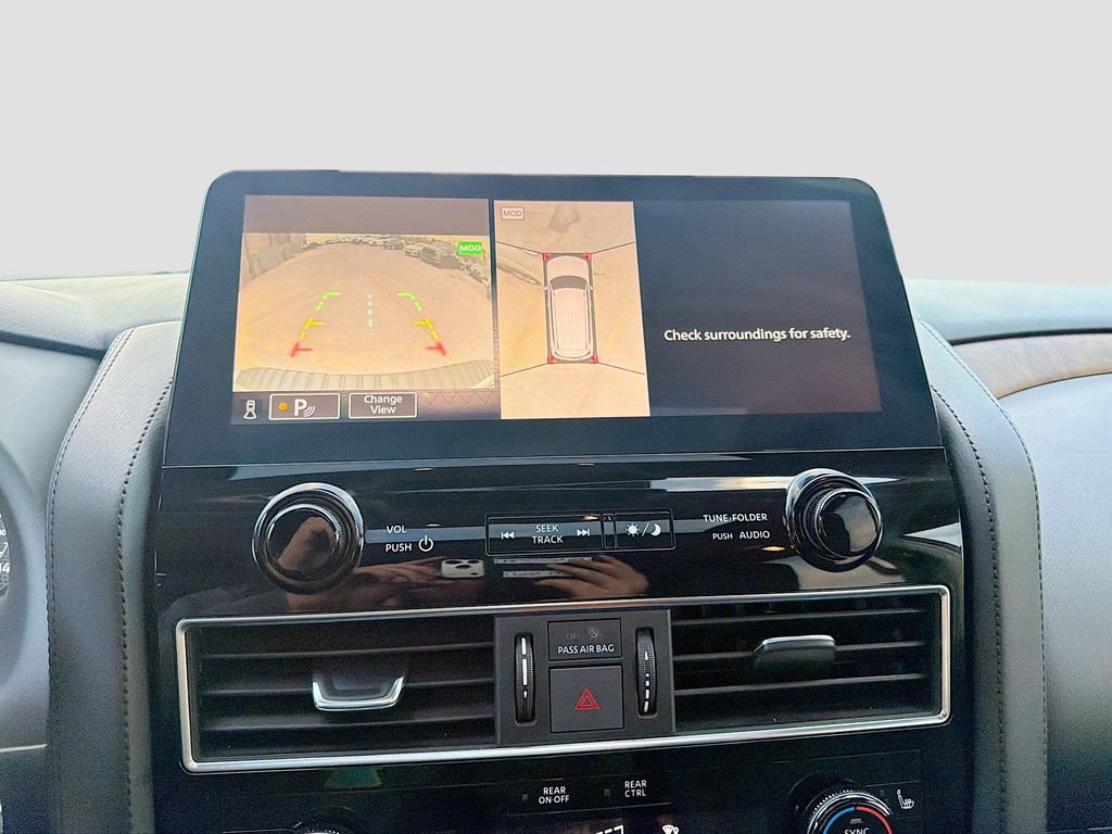 Used 2024 Nissan Armada SL image 33