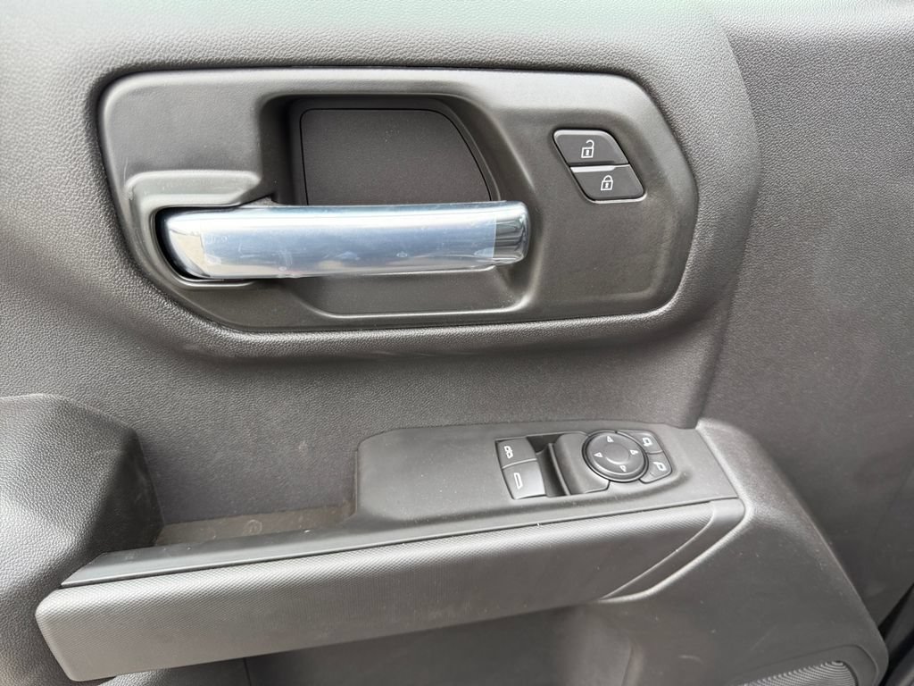 New 2026 Chevrolet Silverado 1500 W/T AWD/4WD image 11