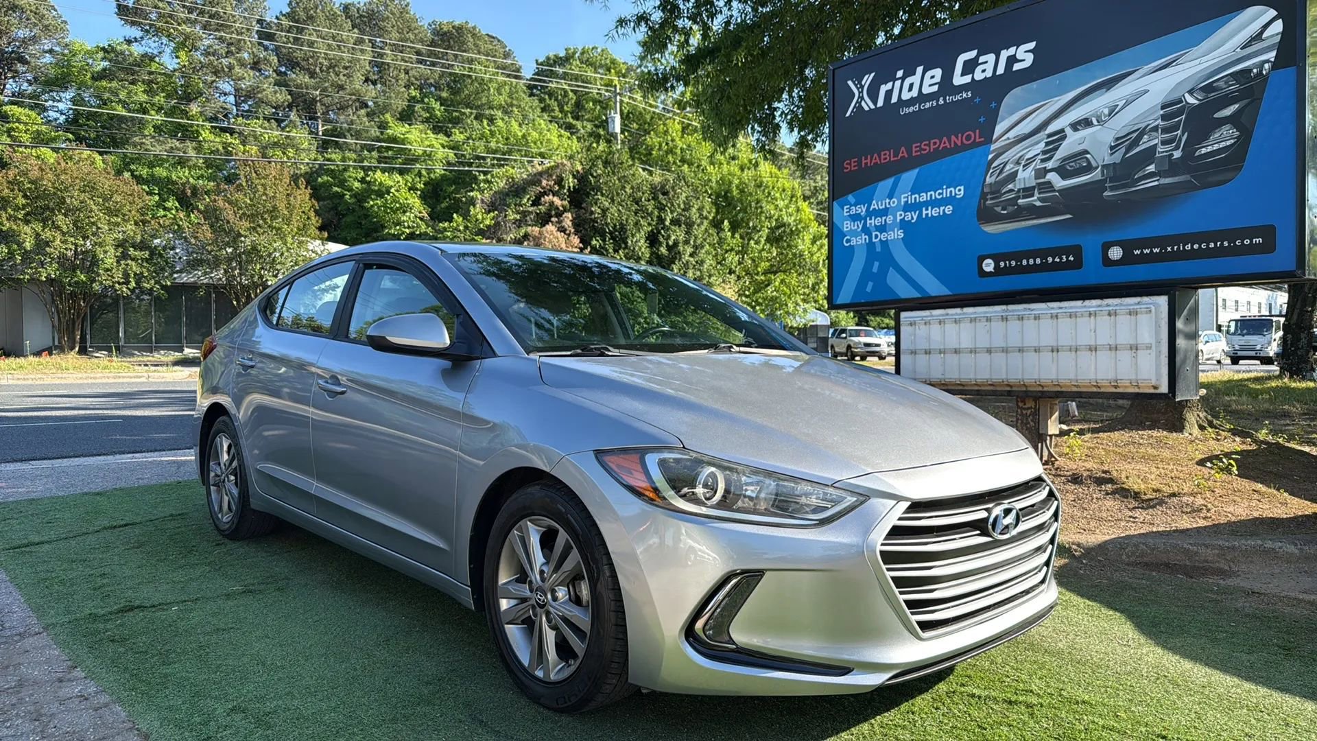 Used 2017 Hyundai Elantra SE w/ SE A/T Tech Package 03