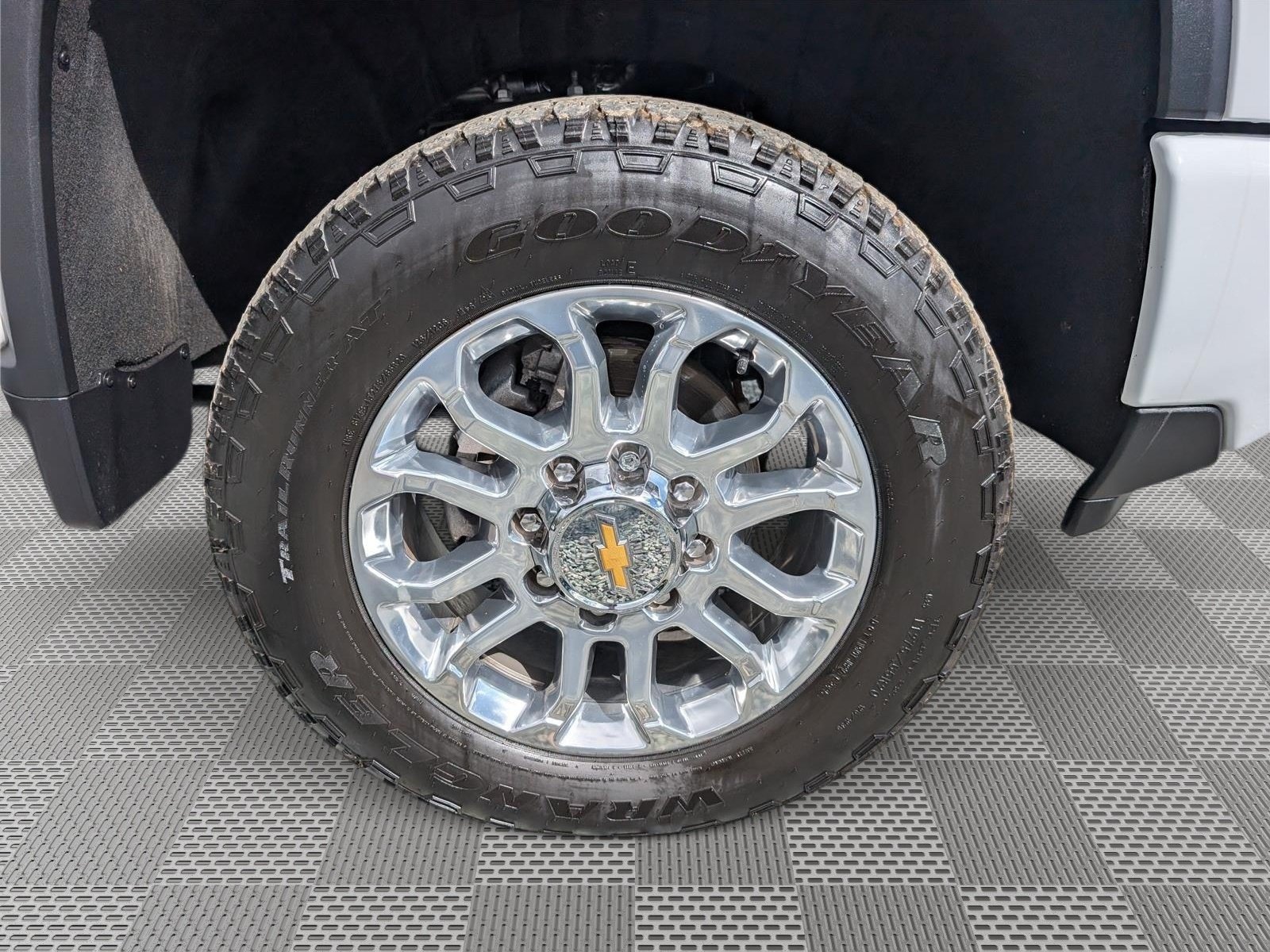Used 2025 Chevrolet Silverado 2500 LTZ w/ Z71 Chrome Sport Edition AWD/4WD image 9
