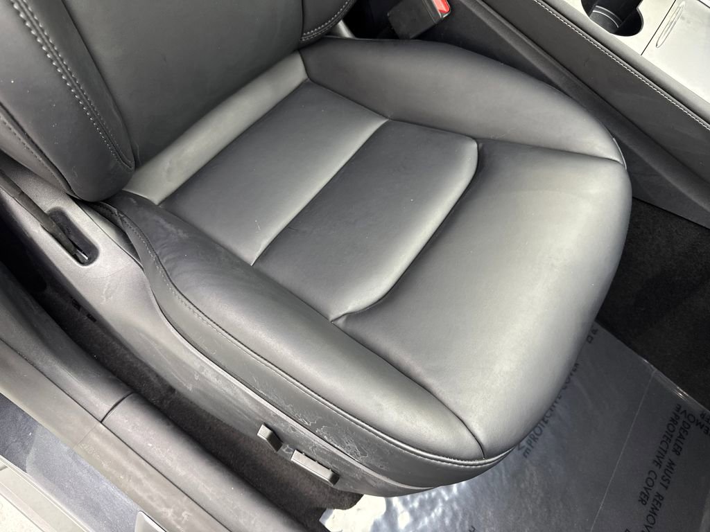 Used 2025 Tesla Model Y Long Range AWD/4WD image 49