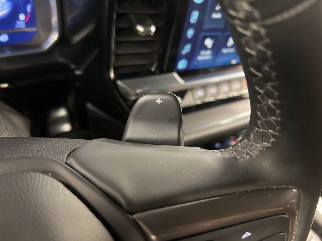 Used 2024 Chevrolet Silverado 1500 High Country w/ High Country Premium Package image 20