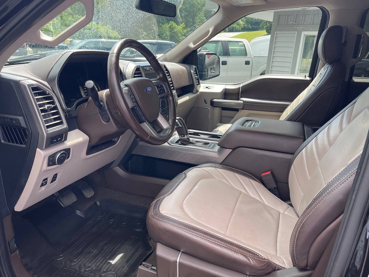 Used 2020 Ford F150 Limited w/ Trailer Tow Package AWD/4WD image 18