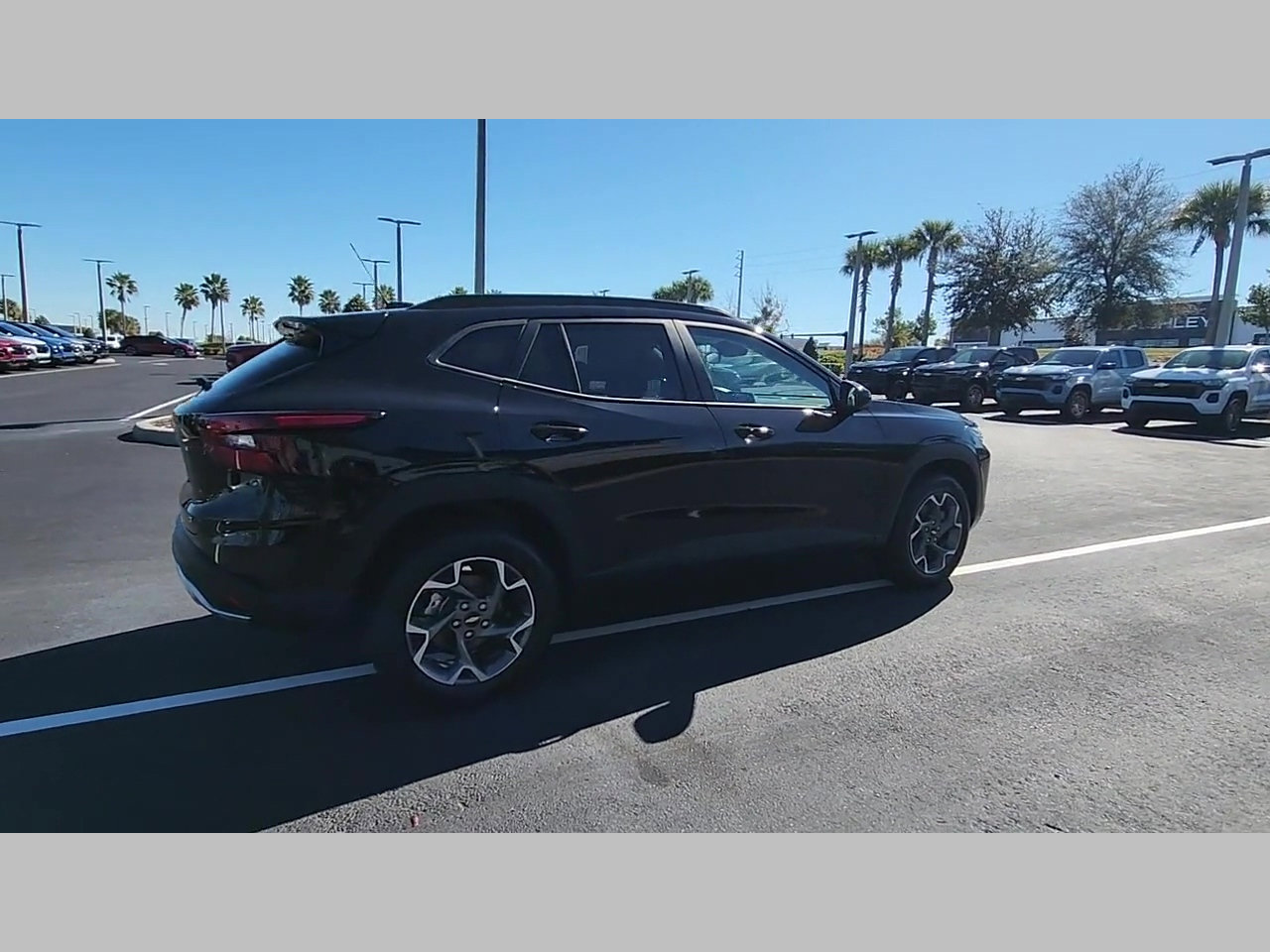 New 2026 Chevrolet Trax LT w/ Driver Confidence Package image 19