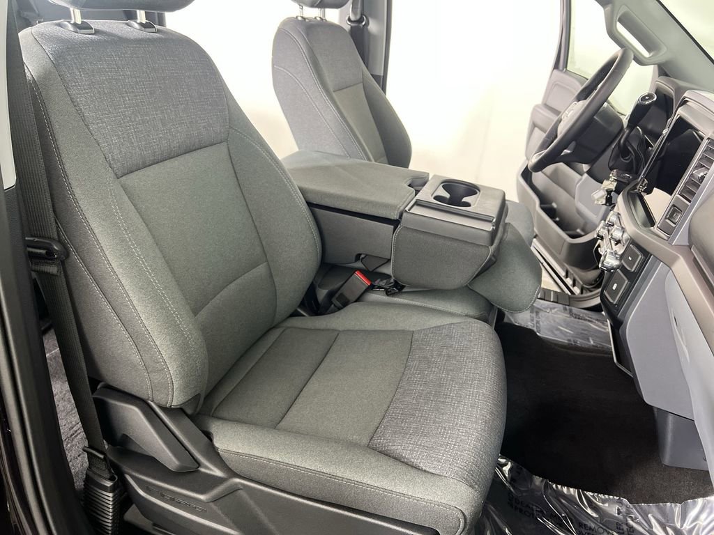 Used 2025 Ford F150 XLT w/ Equipment Group 301A Standard image 27