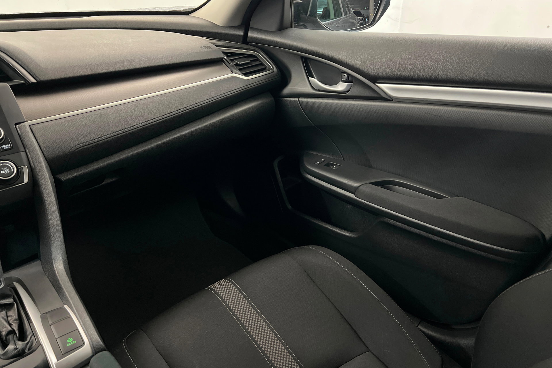 Used 2019 Honda Civic LX image 10