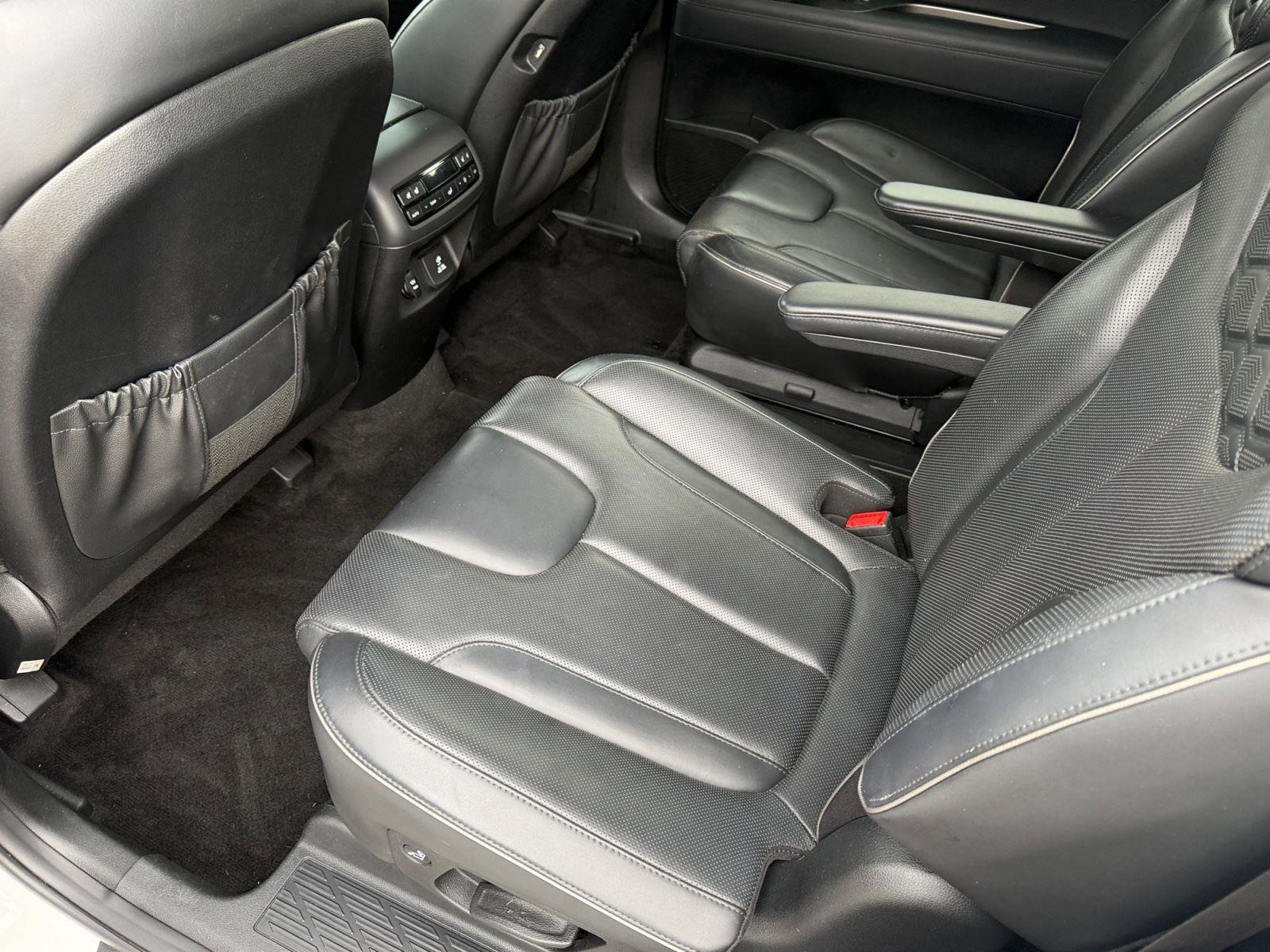 Used 2021 Hyundai Palisade Limited image 40