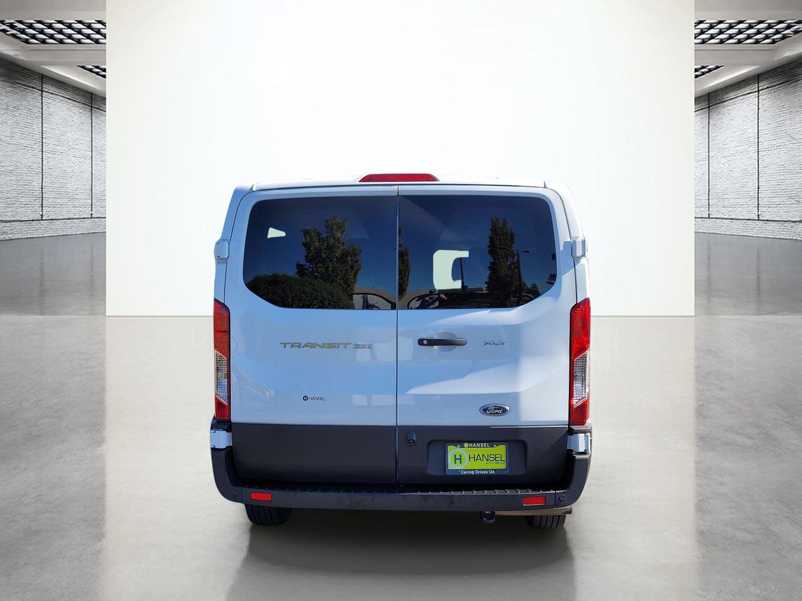 Used 2022 Ford Transit 350 XLT image 8