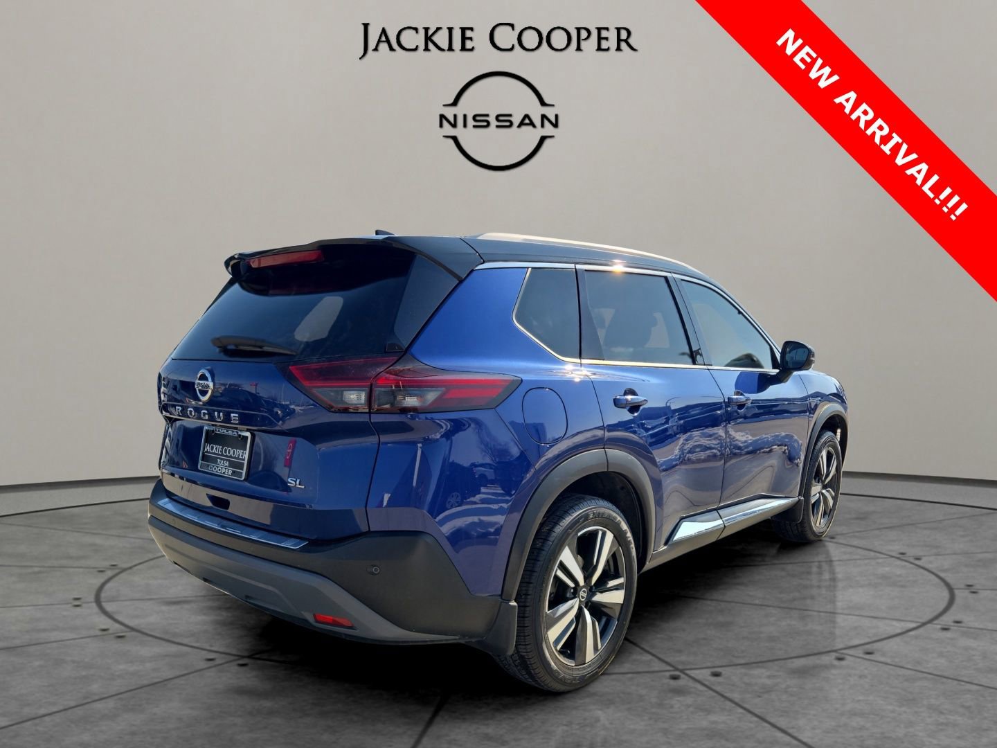 Used 2021 Nissan Rogue SL w/ Premium Package image 5