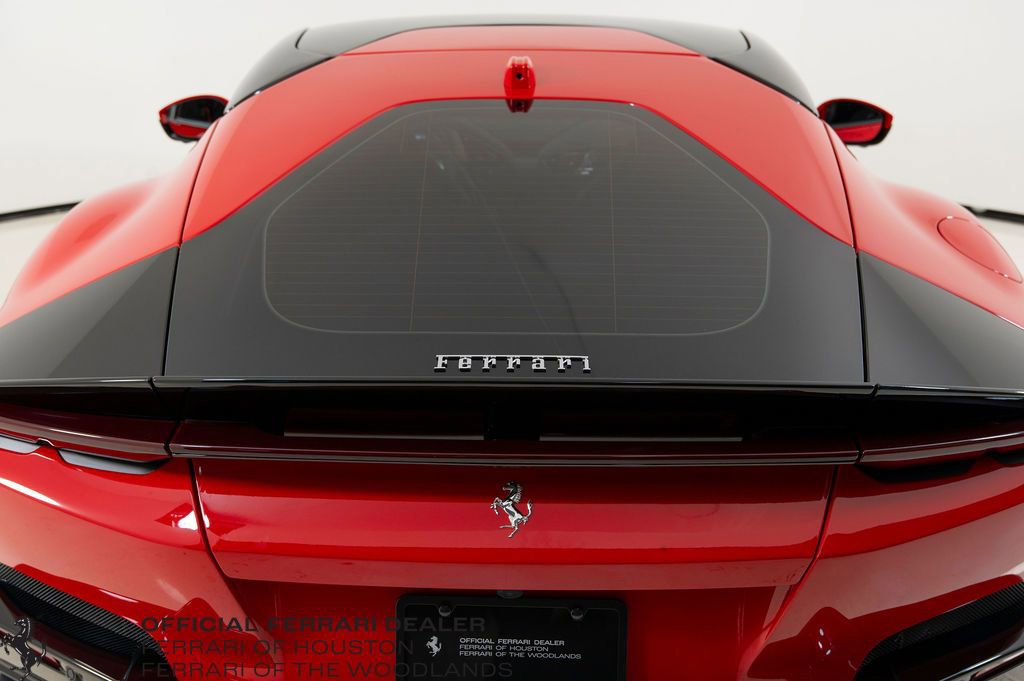 Used 2025 Ferrari 12Cilindri image 30