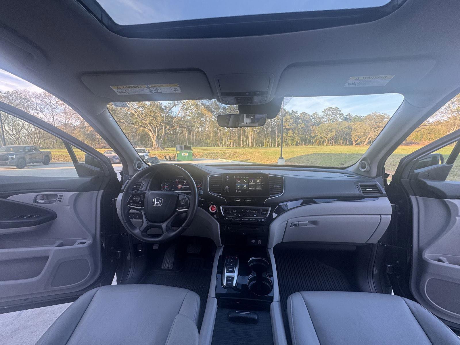 Used 2022 Honda Pilot Touring image 16