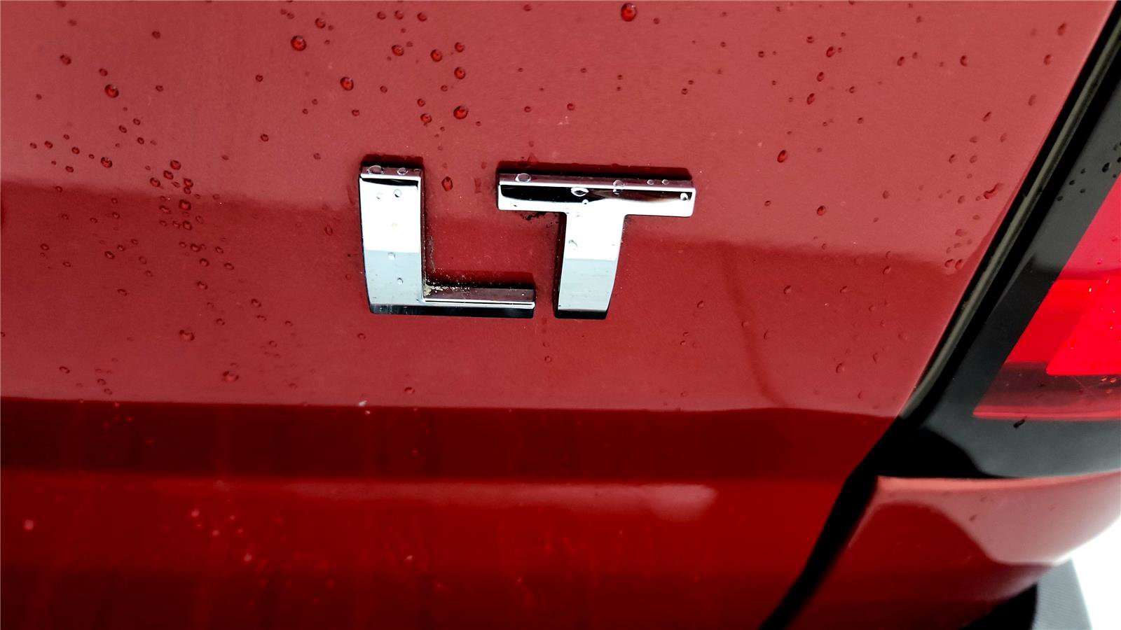 Used 2016 Chevrolet Colorado LT w/ LT Convenience Package image 14