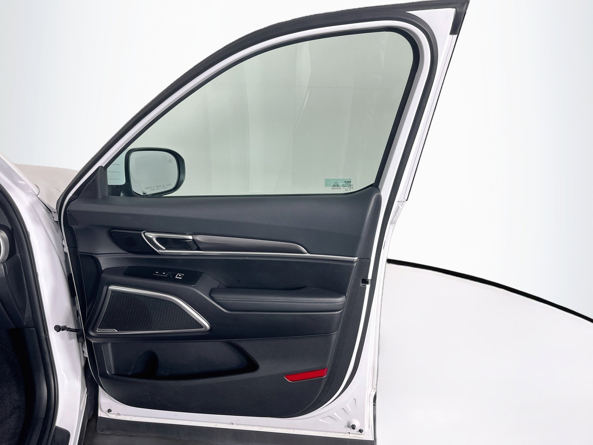 Used 2024 Kia Telluride LX FWD image 33