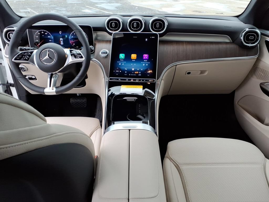 New 2026 Mercedes-Benz GLC 300 4MATIC image 28