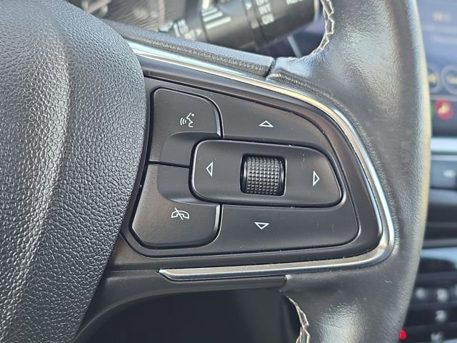 Used 2023 Buick Encore GX Essence w/ Experience Buick Package image 19