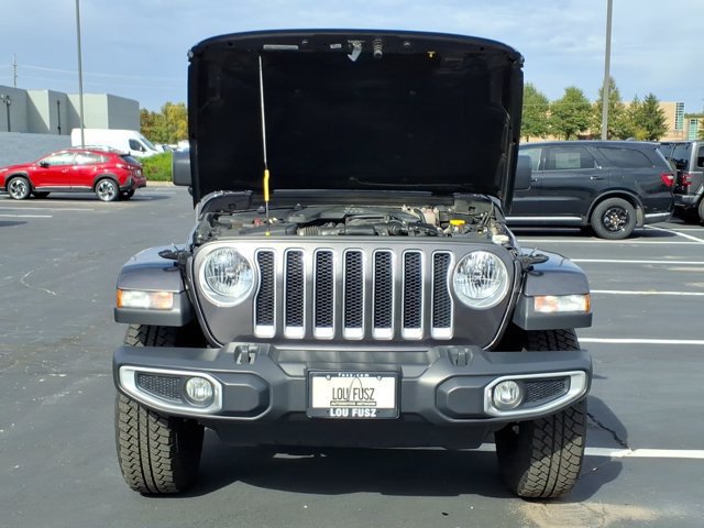 Used 2019 Jeep Wrangler Unlimited Sahara AWD/4WD image 30