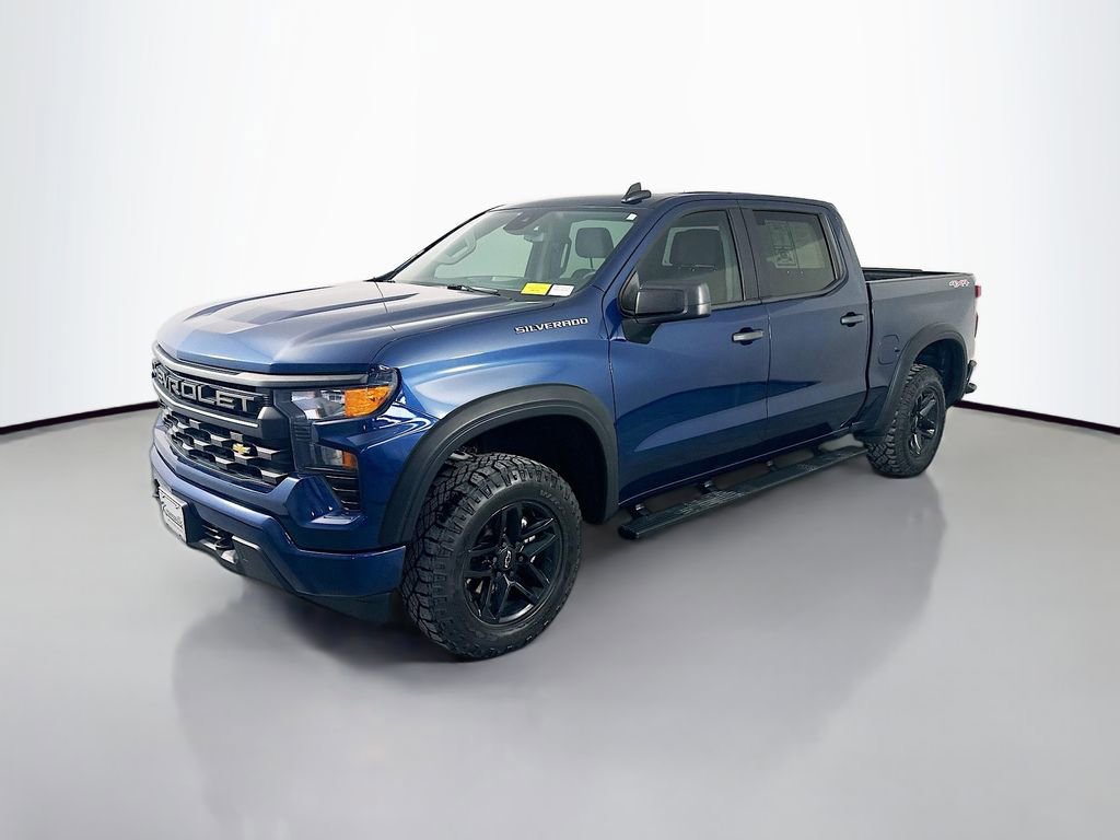 Used 2022 Chevrolet Silverado 1500 Custom w/ LPO, Dark Essentials Package AWD/4WD image 3